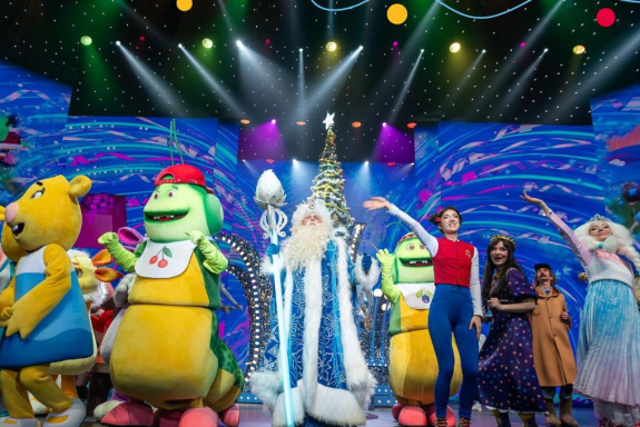 ЁЛКА ТЕЛЕКАНАЛА МУЛЬТ. КОЛЕСО ЧУДЕС